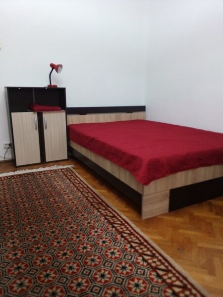 Drumul Taberei, Favorit